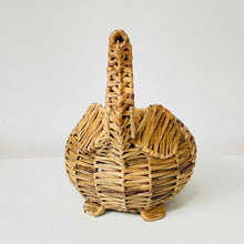 画像をギャラリービューアに読み込む, Saanjh Shaded Straw Elephant basket