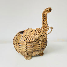 画像をギャラリービューアに読み込む, Saanjh Shaded Straw Elephant basket
