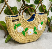 Load image into Gallery viewer, U-Shaped Woven Closing Summer Bag