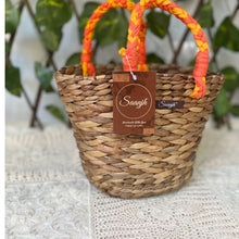 Load image into Gallery viewer, Shaded Straw Basket