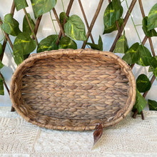 Load image into Gallery viewer, Shaded Straw OVAL Basket