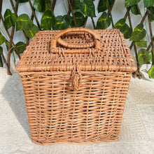 画像をギャラリービューアに読み込む, Maga Basket