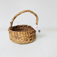 Load image into Gallery viewer, Shaded Straw Essential Basket