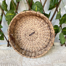 Load image into Gallery viewer, Shaded Straw Basket