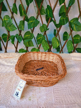 Load image into Gallery viewer, Maga Wicker SQUARE TRAY ROUND ( LARGE )