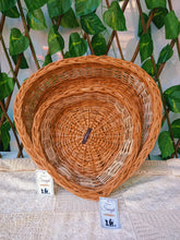 Load image into Gallery viewer, Maga Wicker HEART SHAPE PAAN ( SMALL )