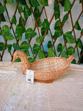 Load image into Gallery viewer, MAGA BASKET DUCK WIITHOUT HANDLE