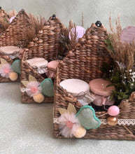 Load image into Gallery viewer, Saanjh Shaded Straw Envelope Basket