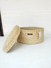 Load image into Gallery viewer, Saanjh Golden Grass Boat Shape Basket