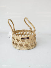 Load image into Gallery viewer, Saanjh Golden Grass Round Basket with Handles - Jhaali Design