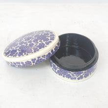 Load image into Gallery viewer, Saanjh Paper Mache Soap Box - Oval