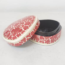 Load image into Gallery viewer, Saanjh Paper Mache Soap Box - Heart Shape