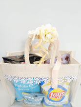 Load image into Gallery viewer, Saanjh Jute Bag Welcome Food Hamper