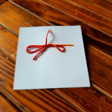 画像をギャラリービューアに読み込む, Thread & Zari Rakhi - Adults & Children, Pack of 1 Rakhi + 1 Card