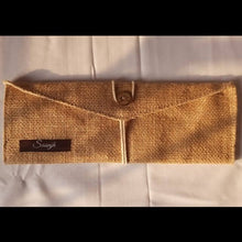Load image into Gallery viewer, Jute 3-Fold Envelope Pouch