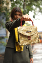 Lade das Bild in den Galerie-Viewer, Straw & Coco Fabric Baguette | Spring 2023 Collection