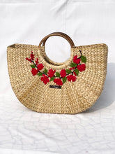 Lade das Bild in den Galerie-Viewer, Floral Border Kauna Embroidered Handbag, Tiffin Bag