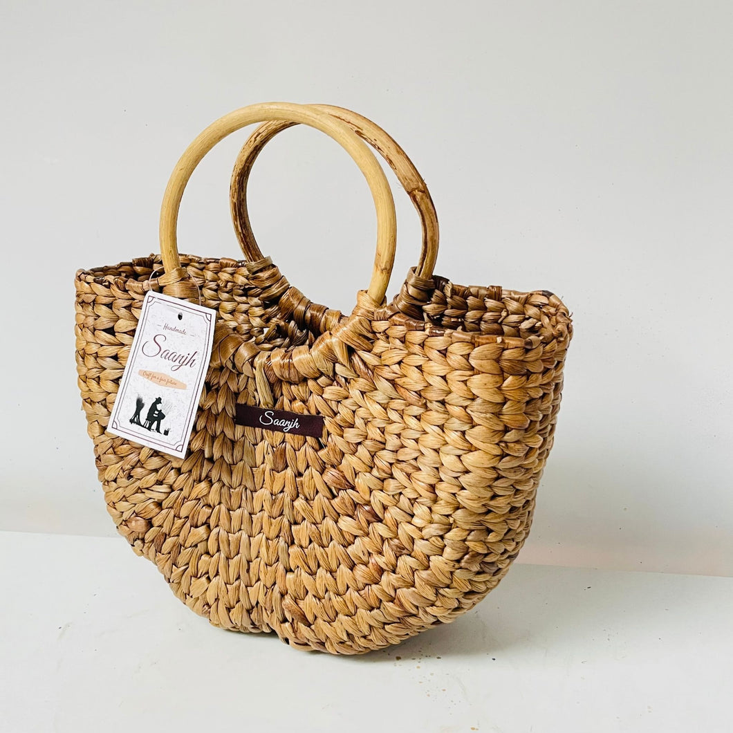 Shaded Straw Butterfly Basket Small