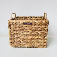 Shaded Straw Bottle Caddy