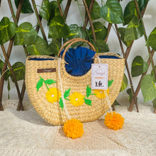 Load image into Gallery viewer, U-Shaped Woven Closing Summer Bag
