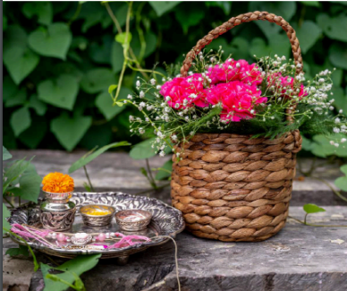 Shaded Straw Essential Basket