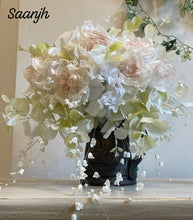 Load image into Gallery viewer, Keepsake Floral Bouquet
