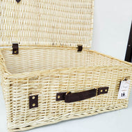 Saanjh Maga Cane Wicker Suticase With Lid and Belt
