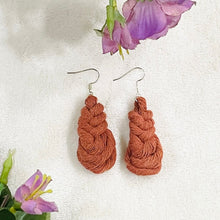 Charger l'image dans la galerie, Red Macrame earrings pipa knot buy shop online india free shipping gifts for her valentines day birthday mothers bridesmaid christmas wholesale bulk gift
