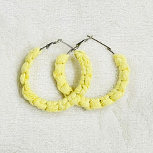 Charger l'image dans la galerie, Yellow Macrame hoop earrings online india wholesale handmade gifts for her valentine's day birthday bridesmaid mothers day gift affordable gifts under 350 online
