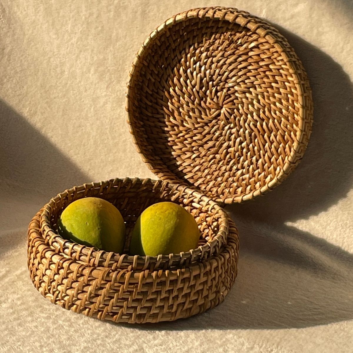 Cane Rattan Roti Basket with Cover Lid Shop Online India Handmade Natural Fiber