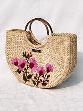 Lade das Bild in den Galerie-Viewer, Pink Floral Kauna Handwoven Embroidered Handbag, Tiffin Bag
