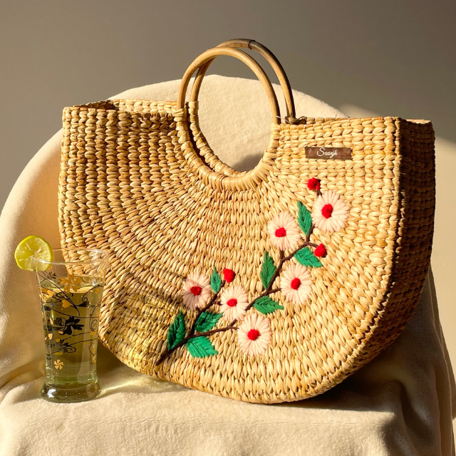Curly Water Reed Handwoven Embroidered Handbag