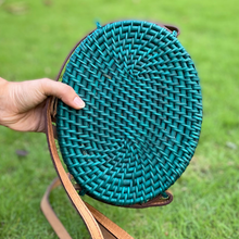 Lade das Bild in den Galerie-Viewer, Teal blue green best brand branded sling bag India made in India wholesale price manufactured artisan sustainable fashion boho chic bag bohemian style outfit 
